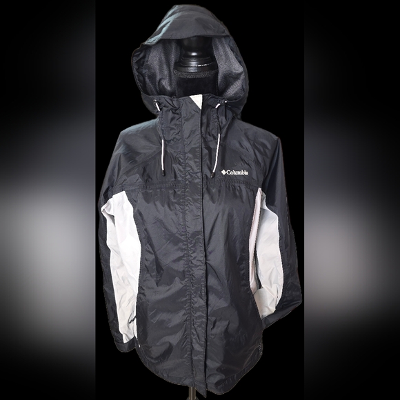 Columbia Jackets & Blazers - Columbia Omni-Tech Rain Jacket Women’s L Tested Tough in Pink